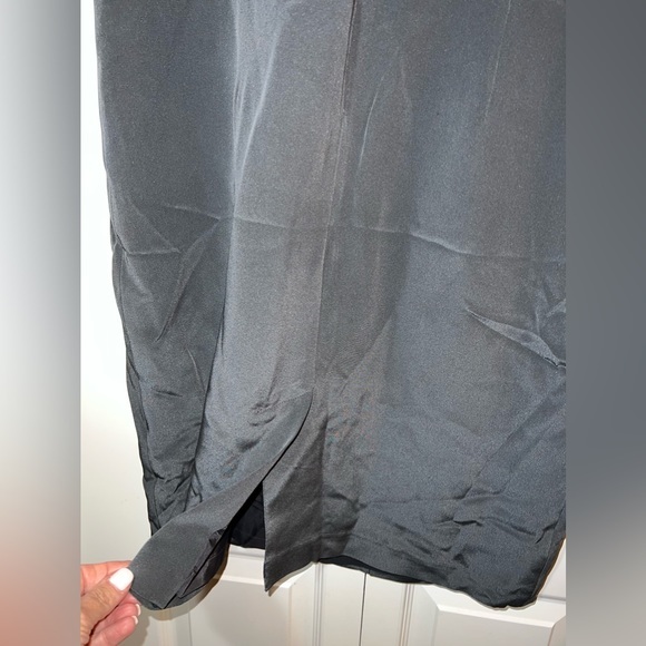 Dana Bachman Dress. Size 12. Worn once. 100% Silk. - Picture 6 of 10